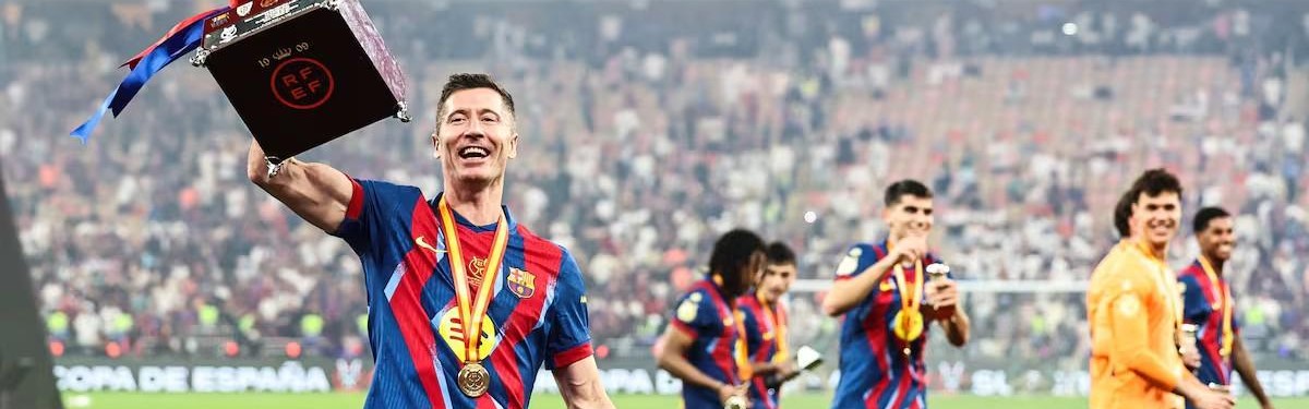 百家乐玩法-阿斯：巴萨尚未就莱万的未来做出决定，但不排除与其续约